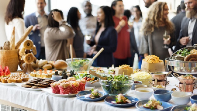a_lot_of_food_at_the_party.jpg.